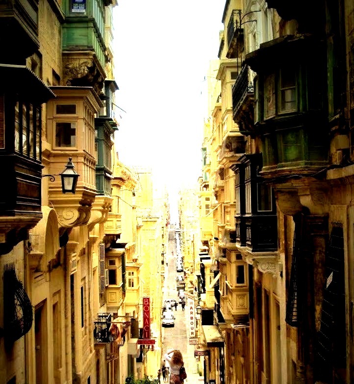 In the narrow streets of Valetta / Malta